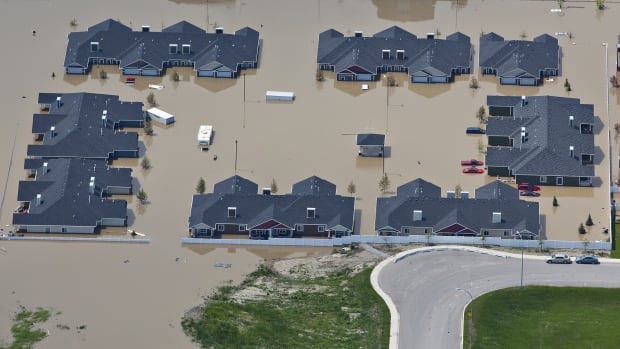 Extreme weather causes billions of dollars in damage and drives up insurance premiums: StatsCan |  CBC News