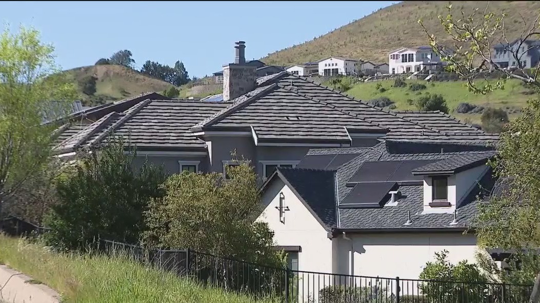 Fed-up Scotts Valley residents are looking for answers after insurance companies dropped coverage